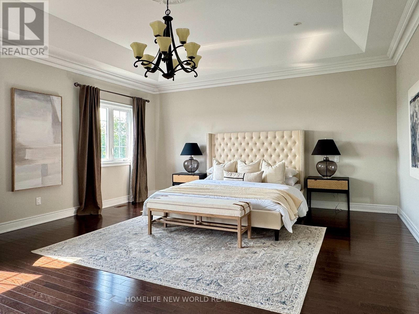 Photo 29 of 117 Lady Karen Crescent, Vaughan ON