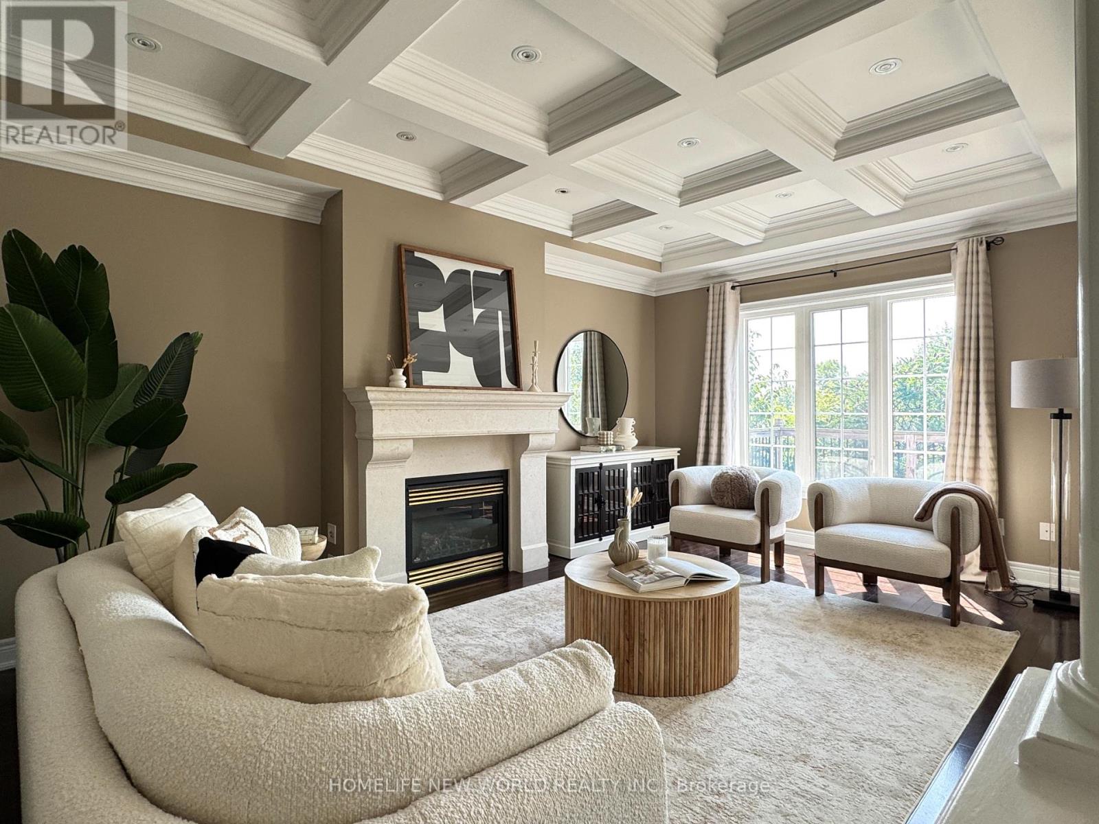 Photo 28 of 117 Lady Karen Crescent, Vaughan ON
