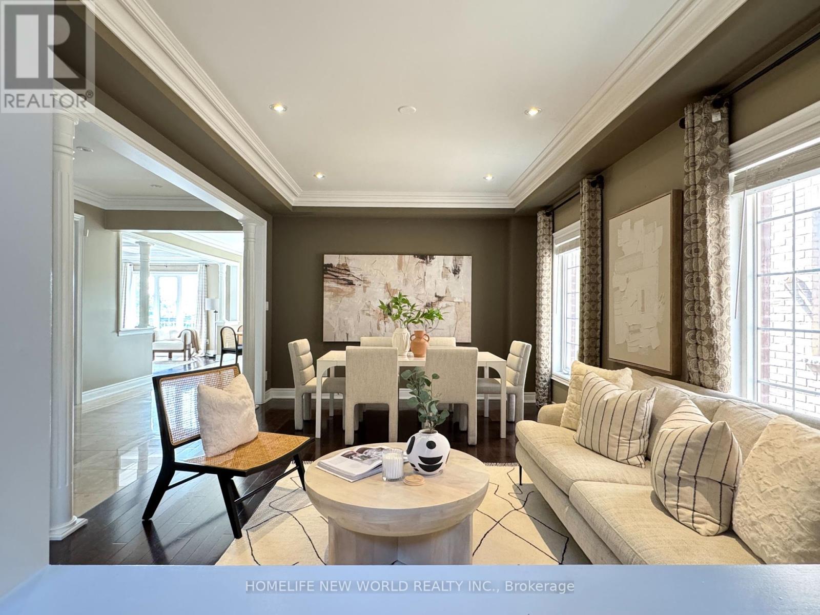 Photo 9 of 117 Lady Karen Crescent, Vaughan ON