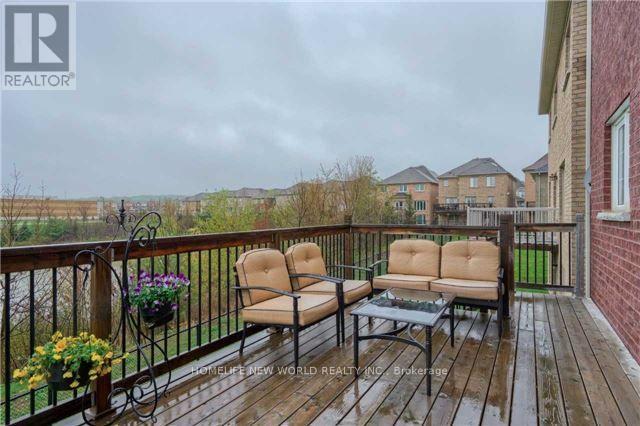 Photo 23 of 117 Lady Karen Crescent, Vaughan ON