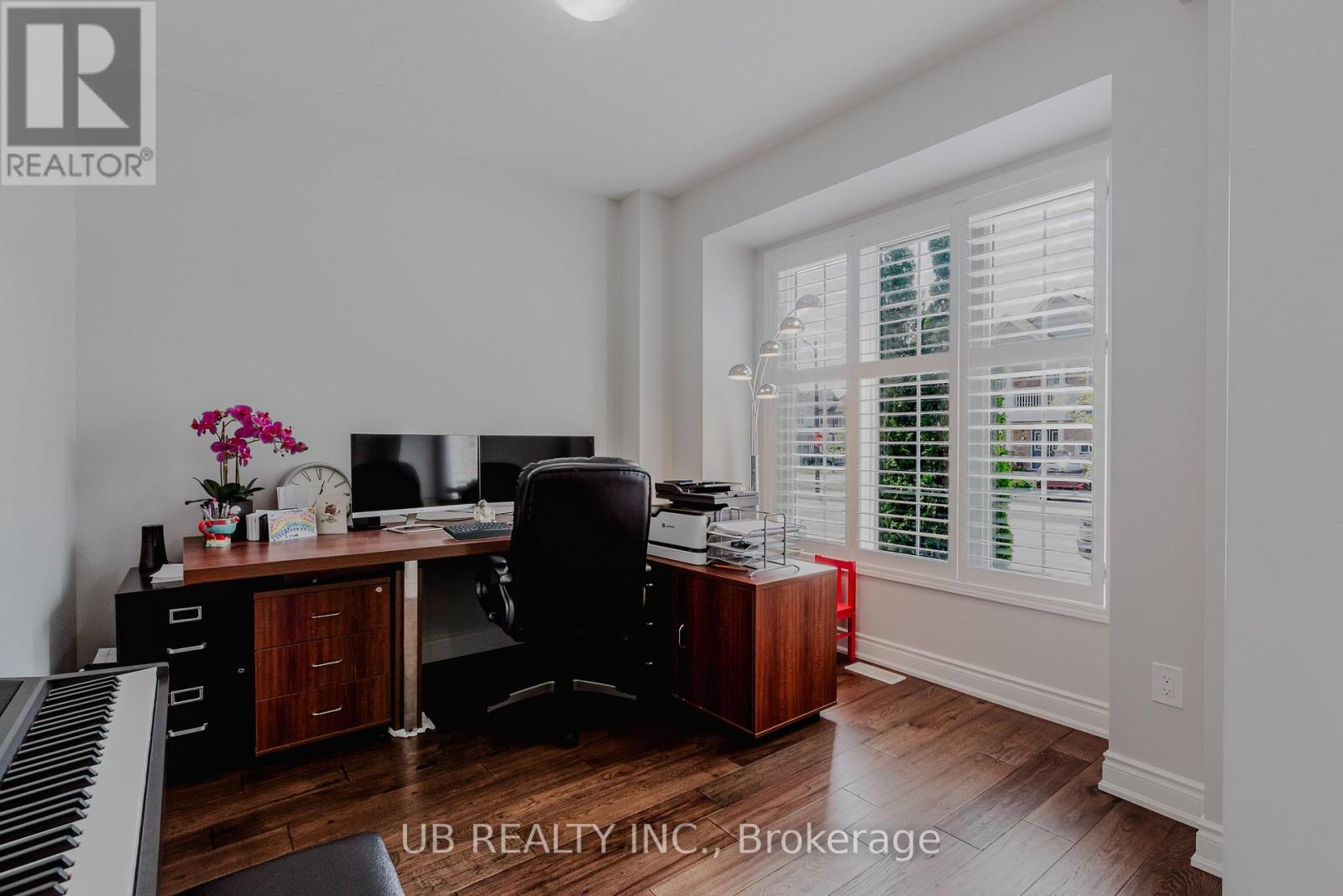 Photo 26 of 8 Menzies Street, Hamilton ON