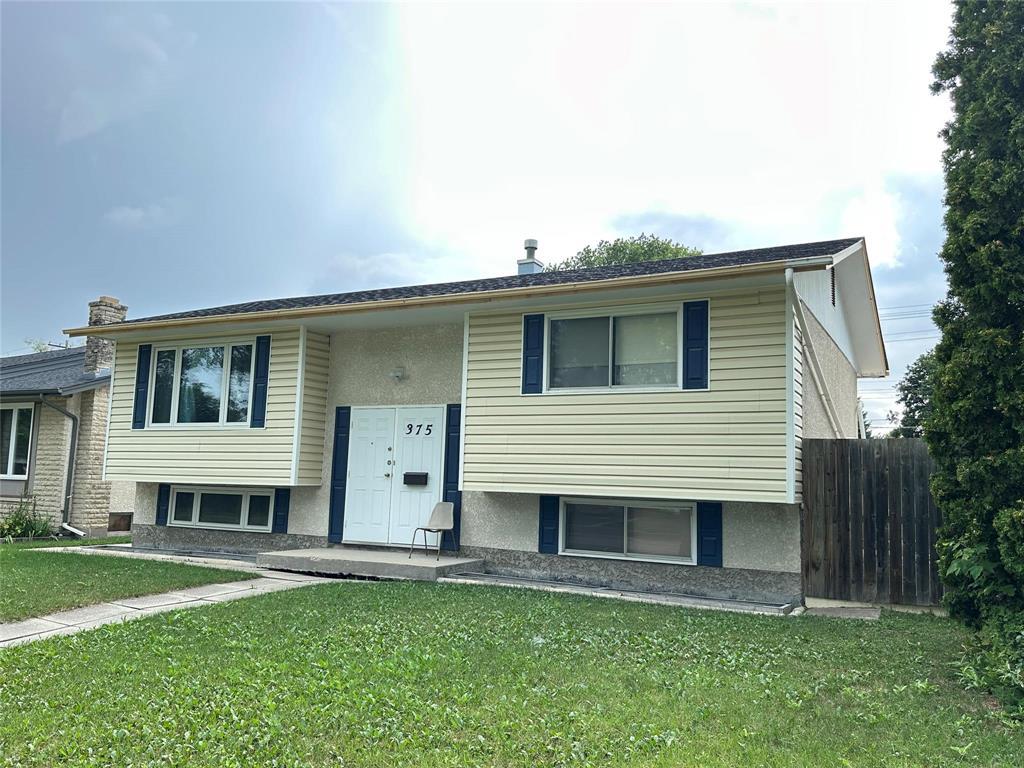 Photo 3 of 375 Redonda Street, Winnipeg MB