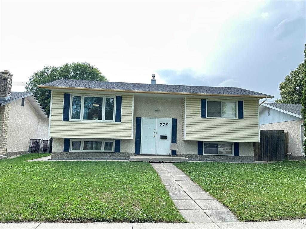Photo 2 of 375 Redonda Street, Winnipeg MB