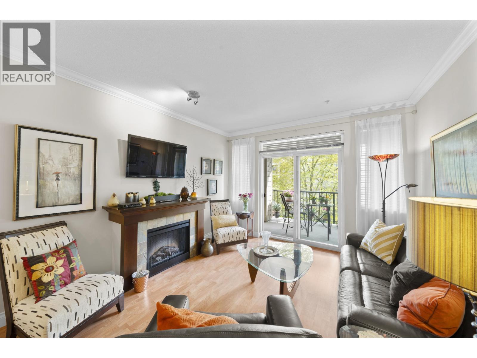 Photo 2 of 319 12258 224 Street, Maple Ridge BC