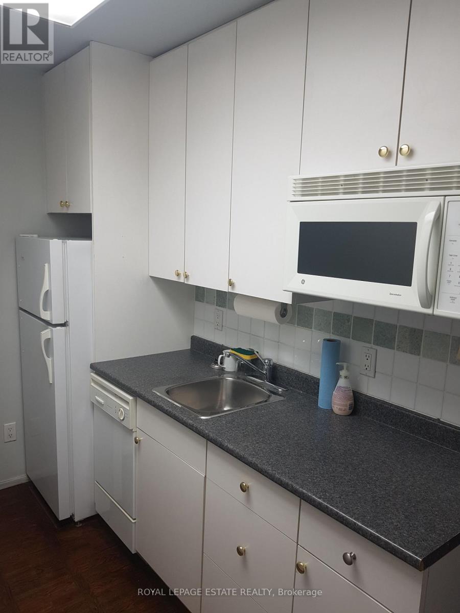 Photo 8 of Lower Level 238 Gerrard Street E, Toronto ON