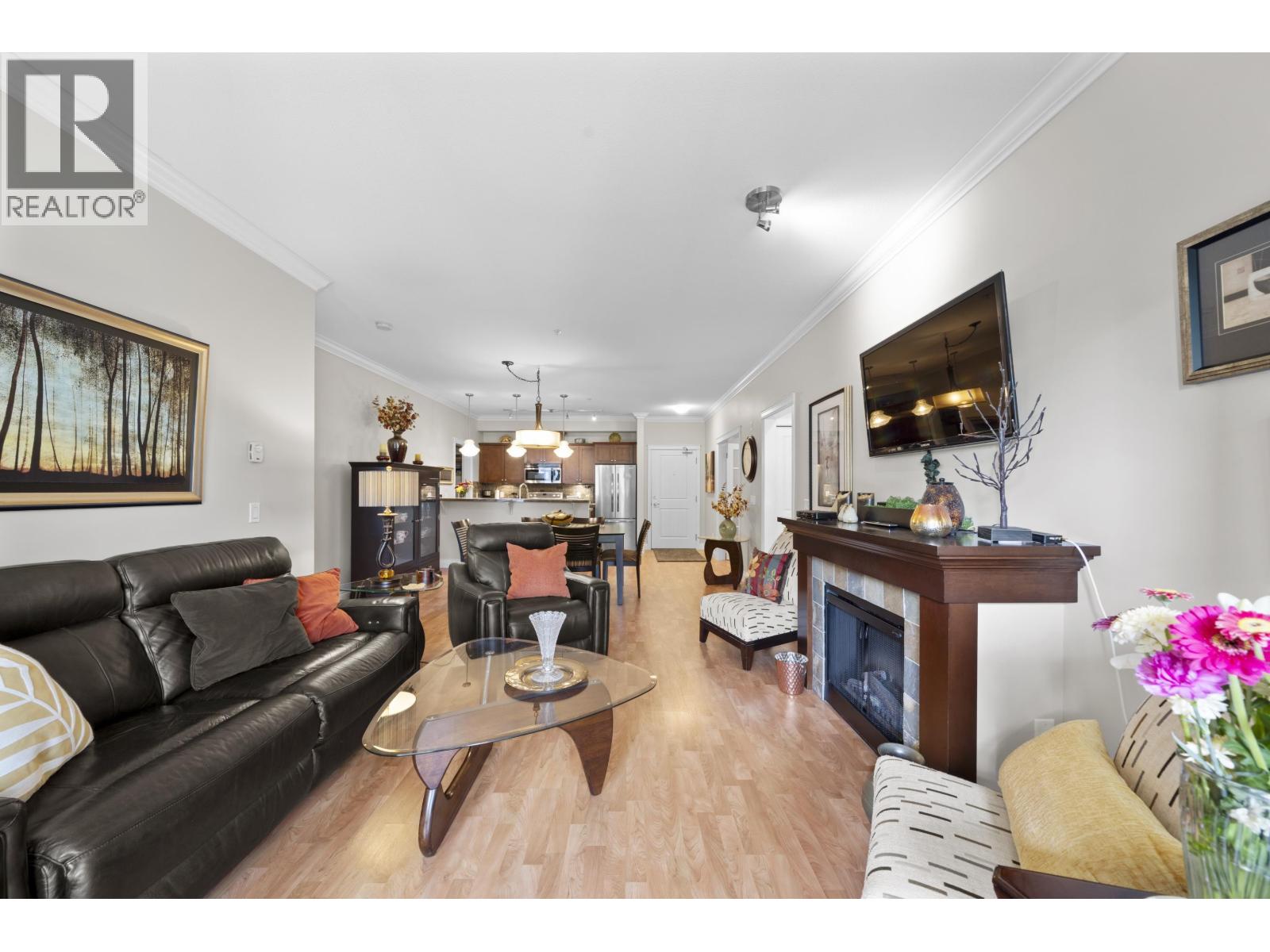 Photo 11 of 319 12258 224 Street, Maple Ridge BC