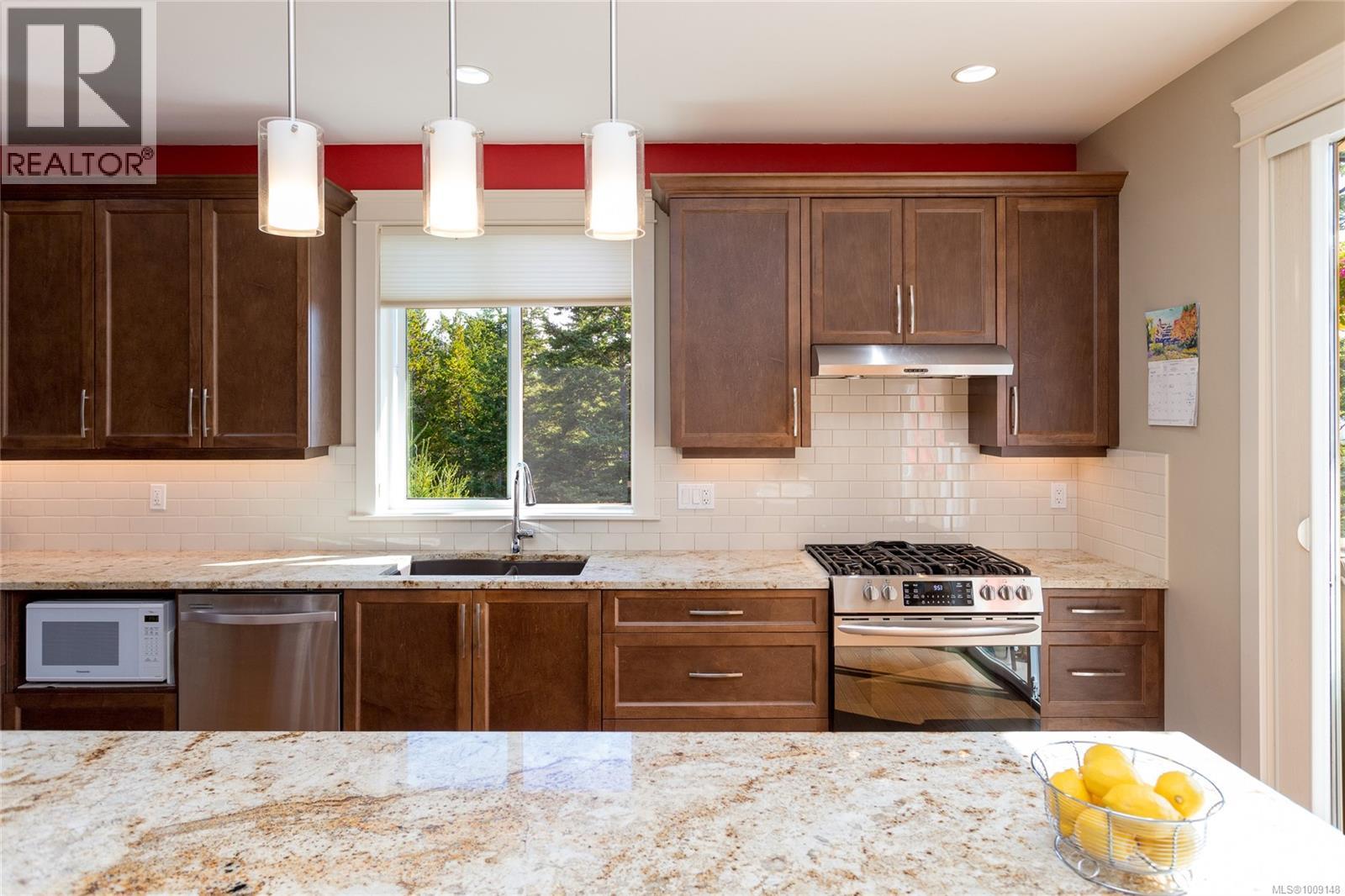  6963 Bentley Place, Sooke