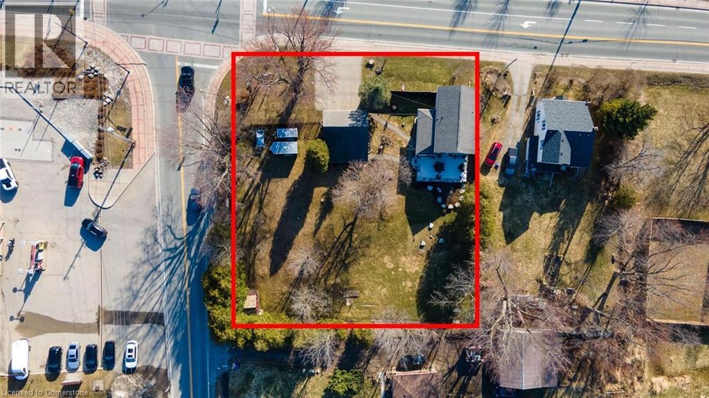 Photo 13 of 11011 Guelph Line, Milton ON