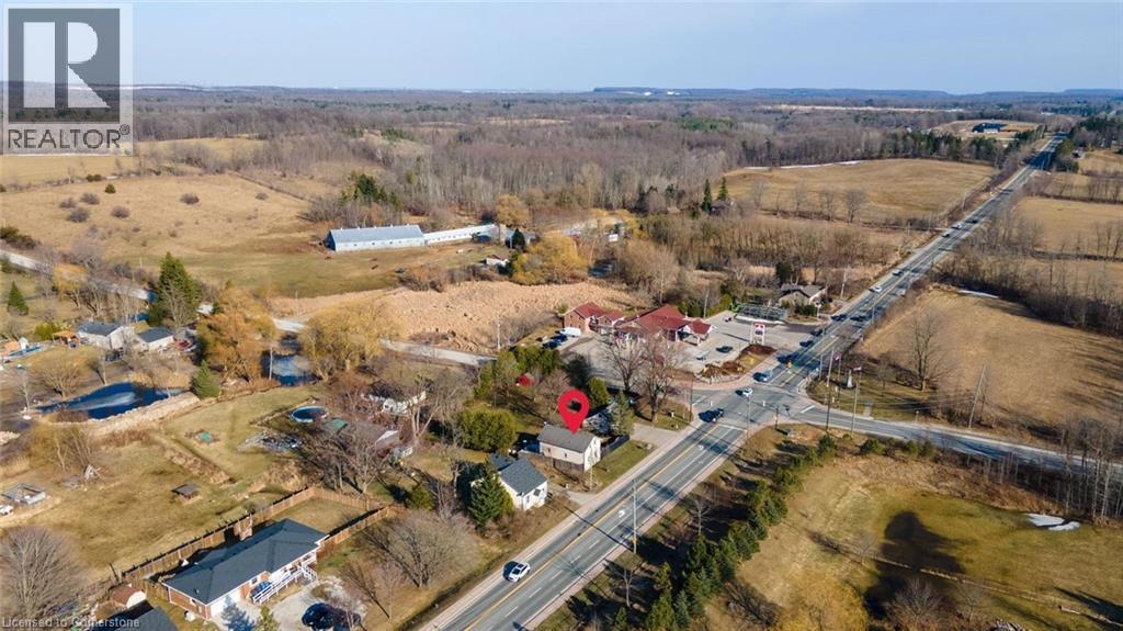 Photo 2 of 11011 Guelph Line, Milton ON
