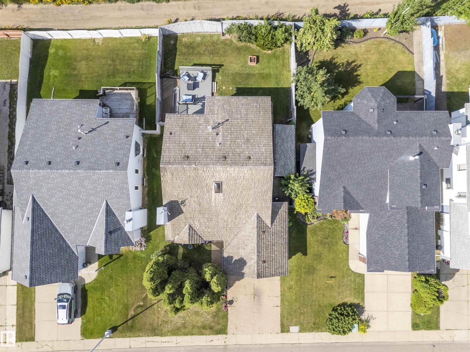 Photo 3 of 3308 42 A Av Nw, Edmonton AB