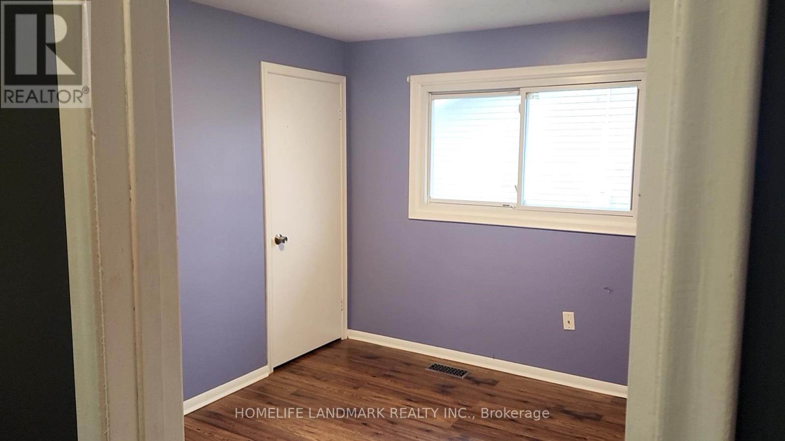Photo 8 of 22 Oakmount Drive, St Catharines ON