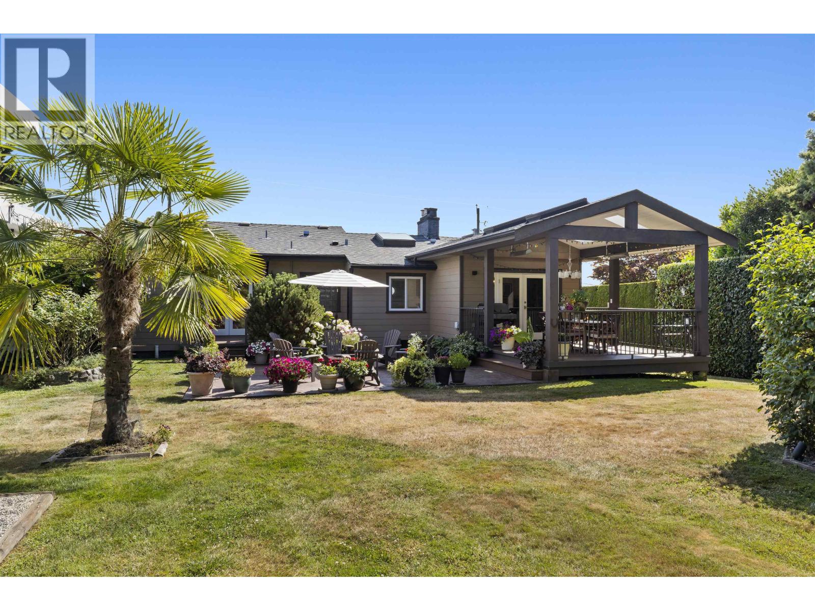 Photo 1 of 1175 Gordon Avenue, West Vancouver BC