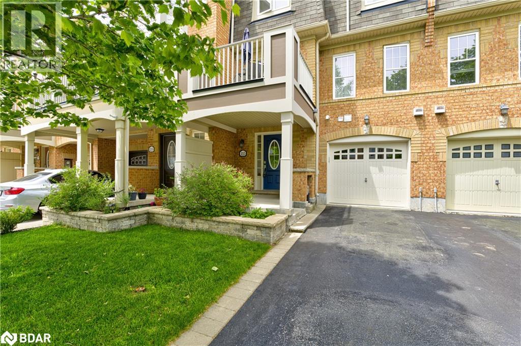 Photo 8 of 253 Wetenhall Landing, Milton ON