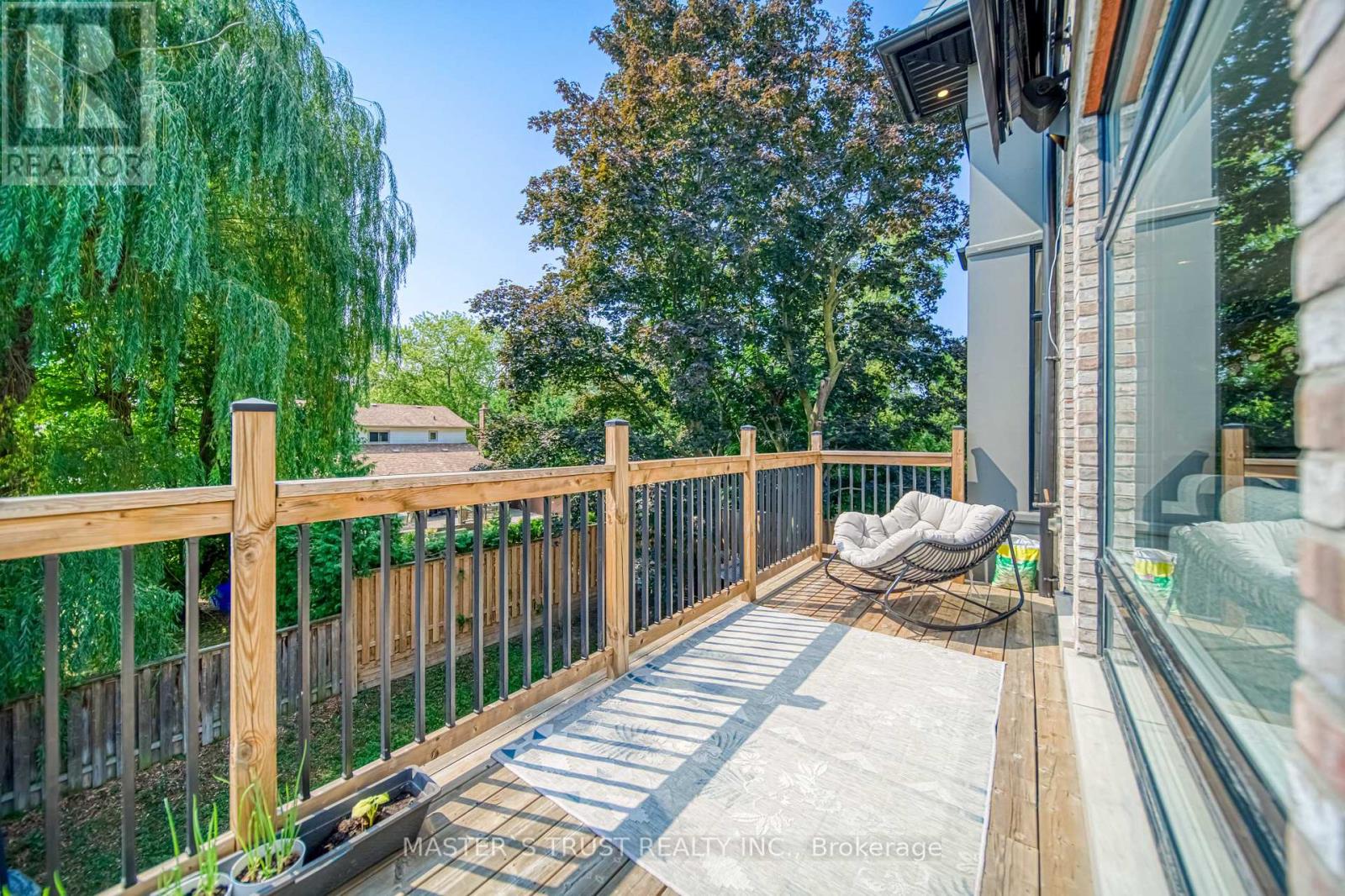Photo 16 of 15 Ames Circle, Toronto ON