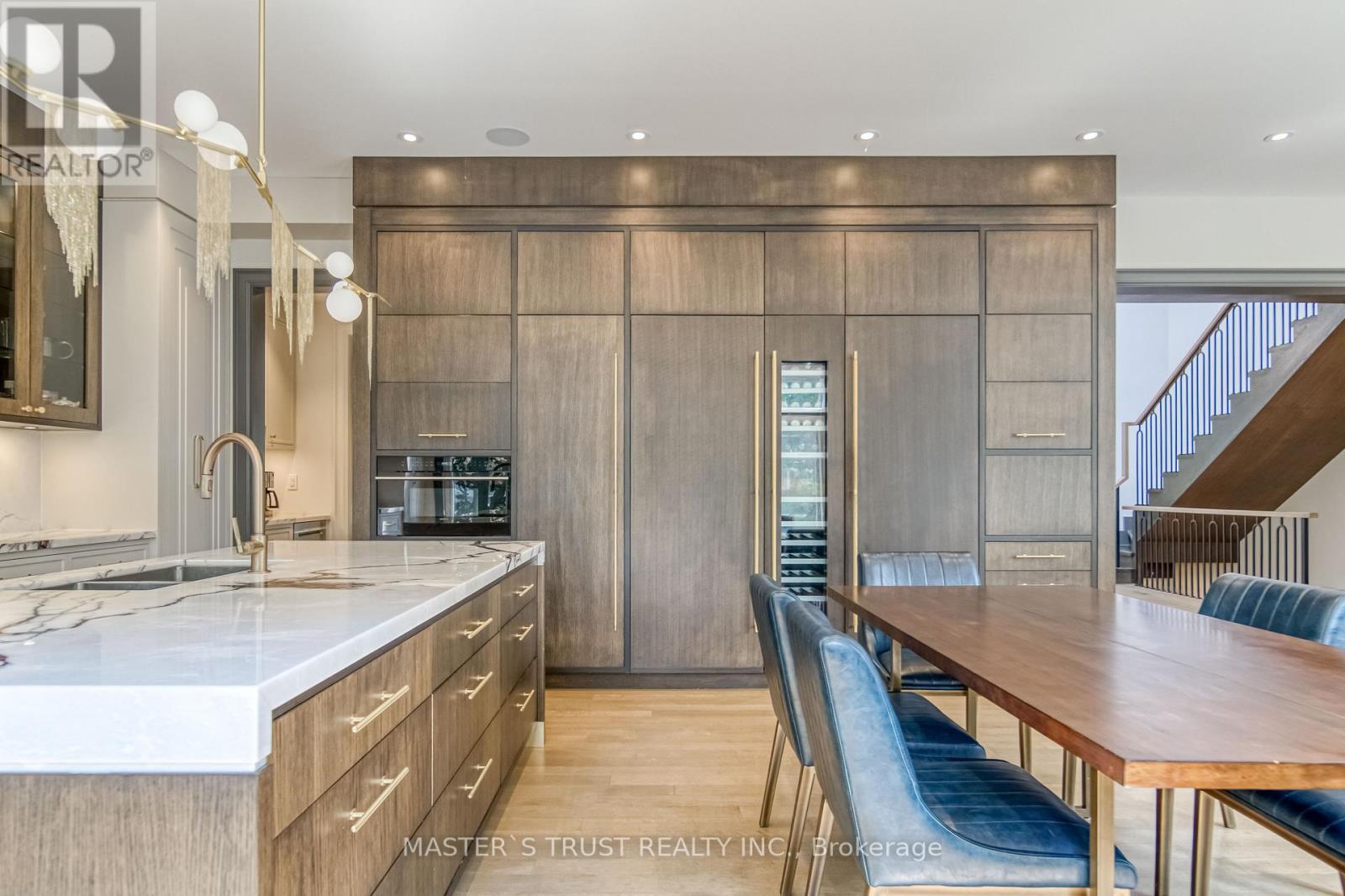 Photo 29 of 15 Ames Circle, Toronto ON