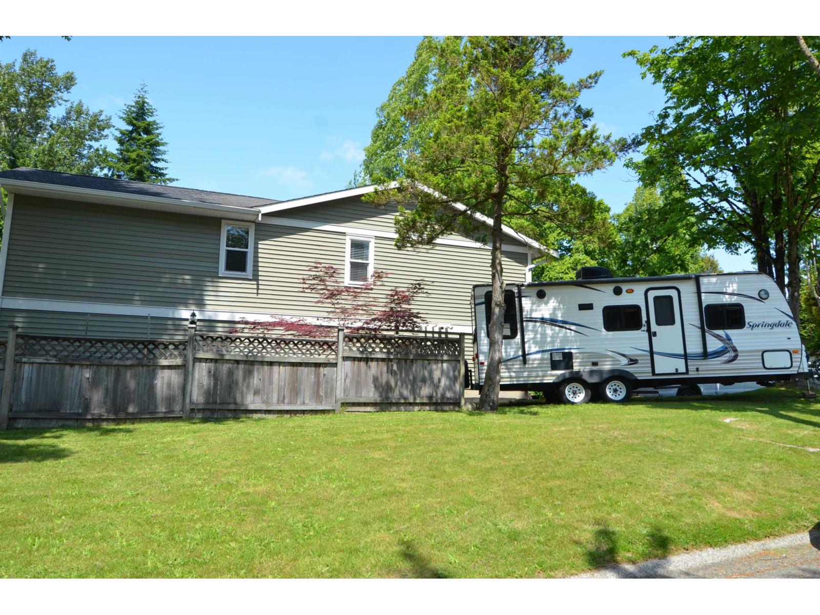 Photo 39 of 6347 183 Street, Surrey BC