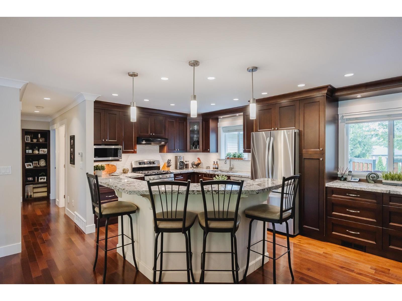Photo 6 of 6347 183 Street, Surrey BC