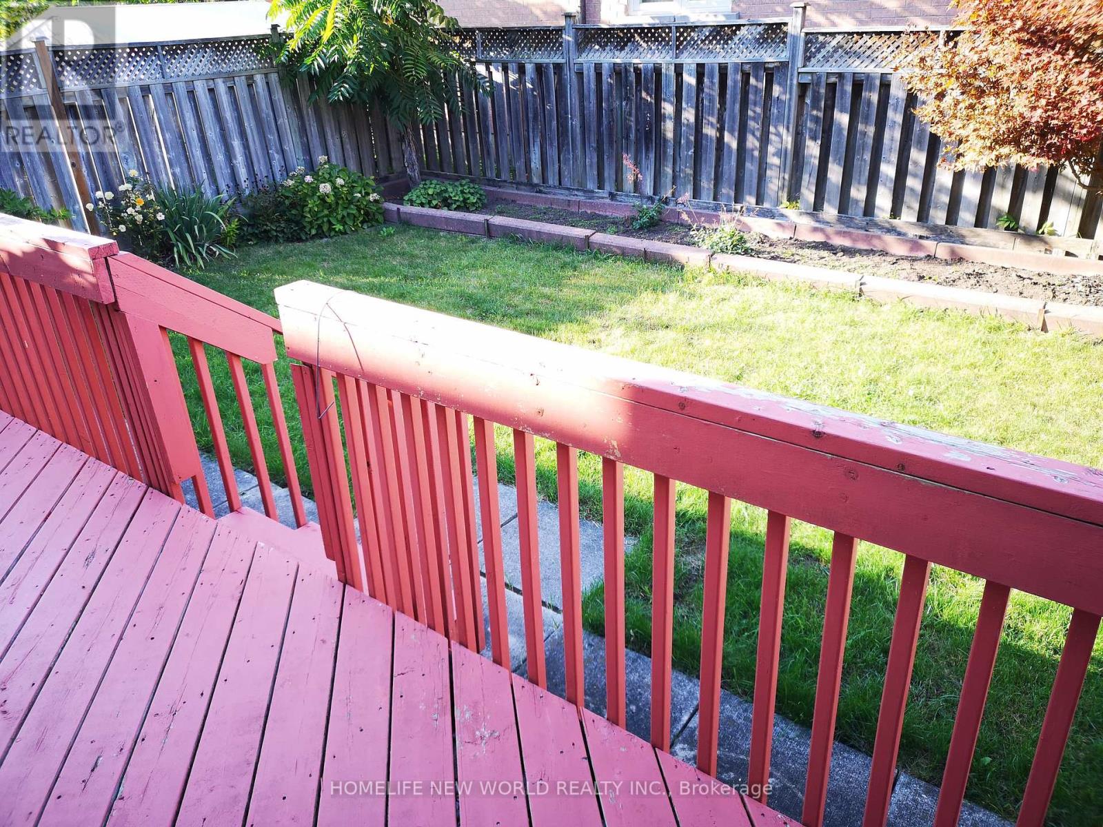 Photo 22 of 4471 Weeping Willow Drive, Mississauga ON