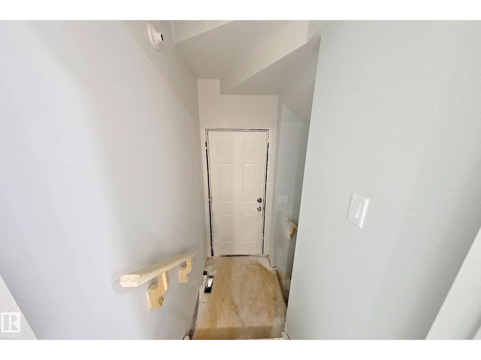 Photo 30 of 7118 46 A St, Beaumont AB