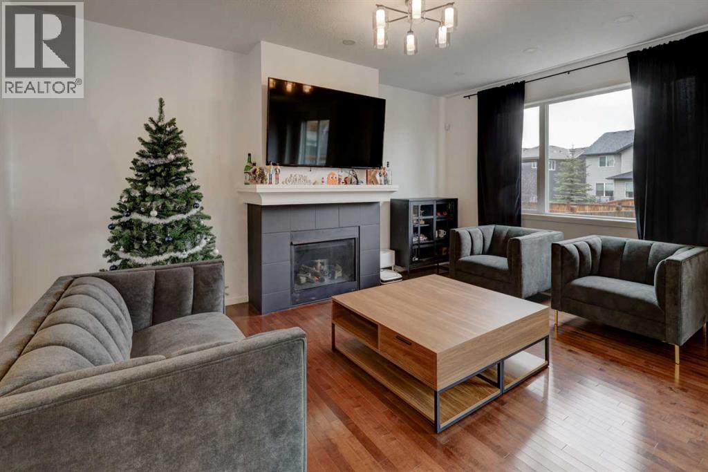 Single Family House for Sale in  Nolancrest Green NW Nolan Hill Calgary 
