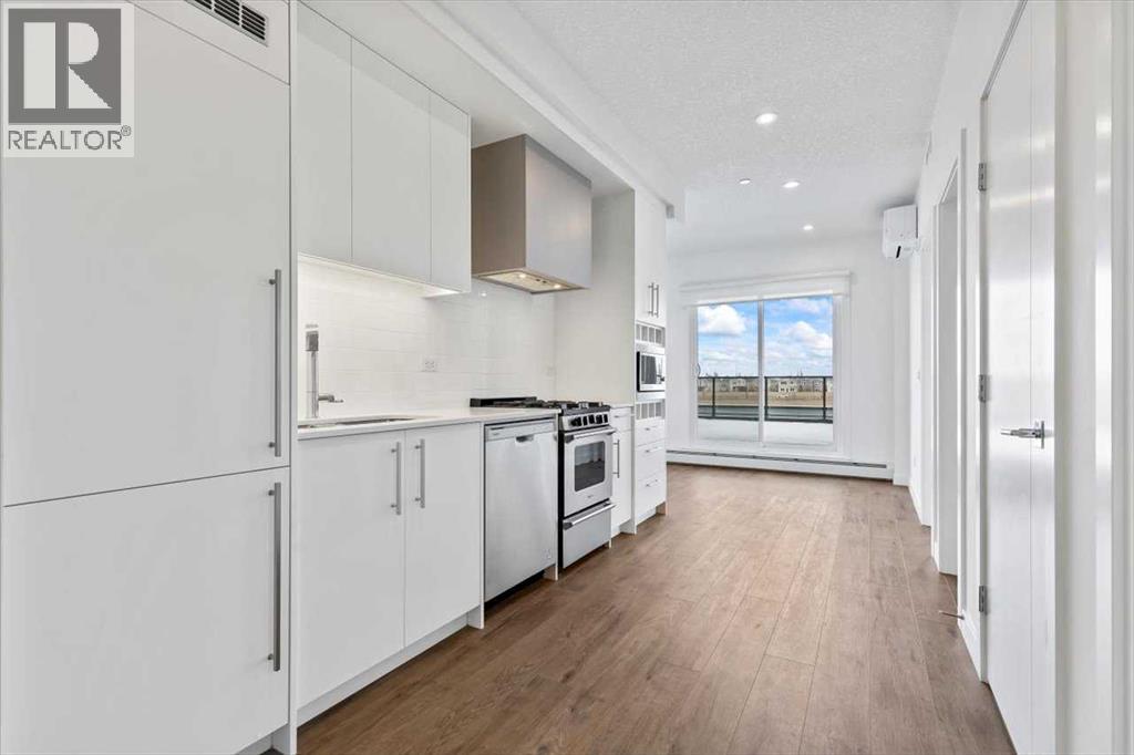 Photo 10 of 201 8370 Broadcast Avenue Sw, Calgary AB