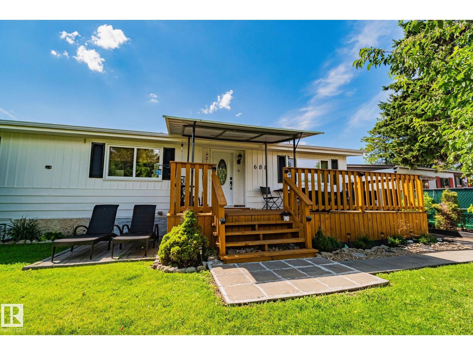 Photo 27 of 688 Evergreen Pa Nw Nw, Edmonton AB