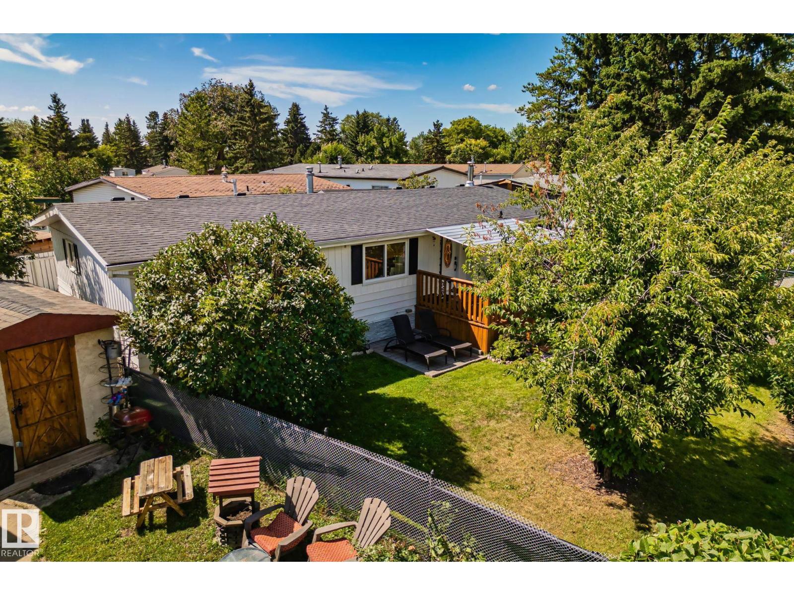 Photo 31 of 688 Evergreen Pa Nw Nw, Edmonton AB