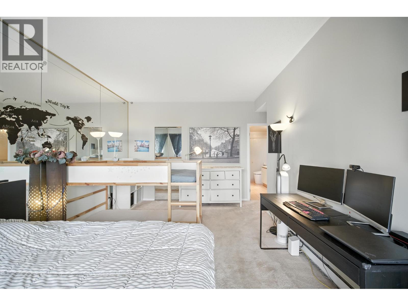 Photo 19 of 400 5967 Wilson Avenue, Burnaby BC