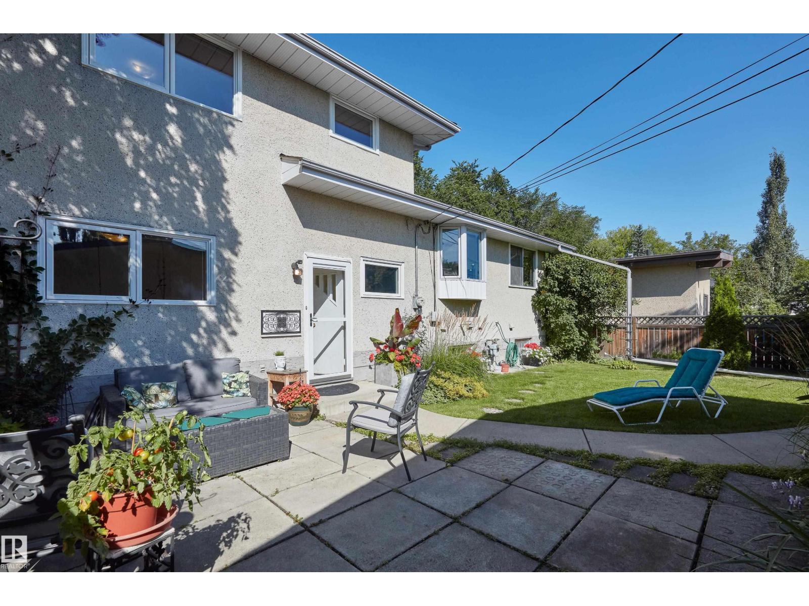 Photo 27 of 3523 113 B St Nw, Edmonton AB