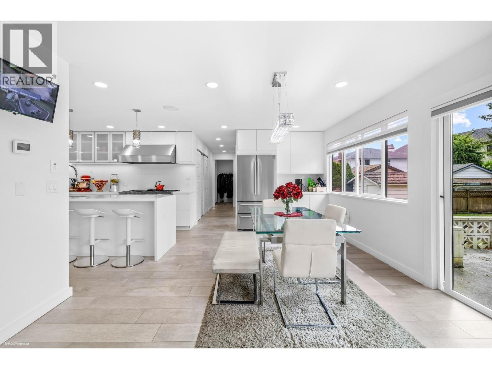 6471 GIBBONS DRIVE, Richmond