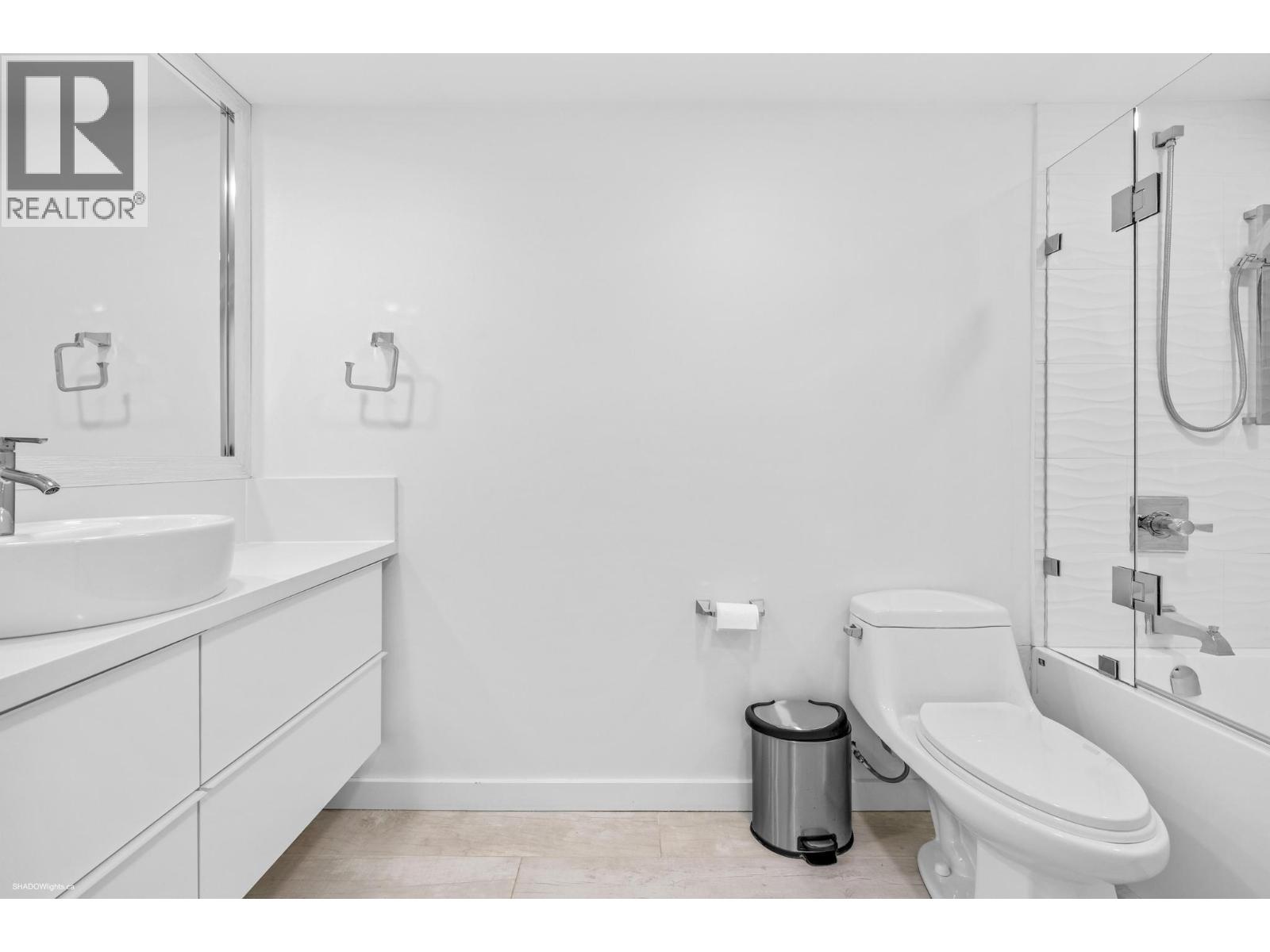 6471 GIBBONS DRIVE, Richmond