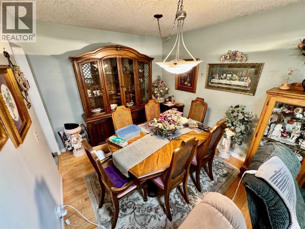 Single Family House Bungalow for Sale in  Whitestone Road NE Whitehorn Calgary 