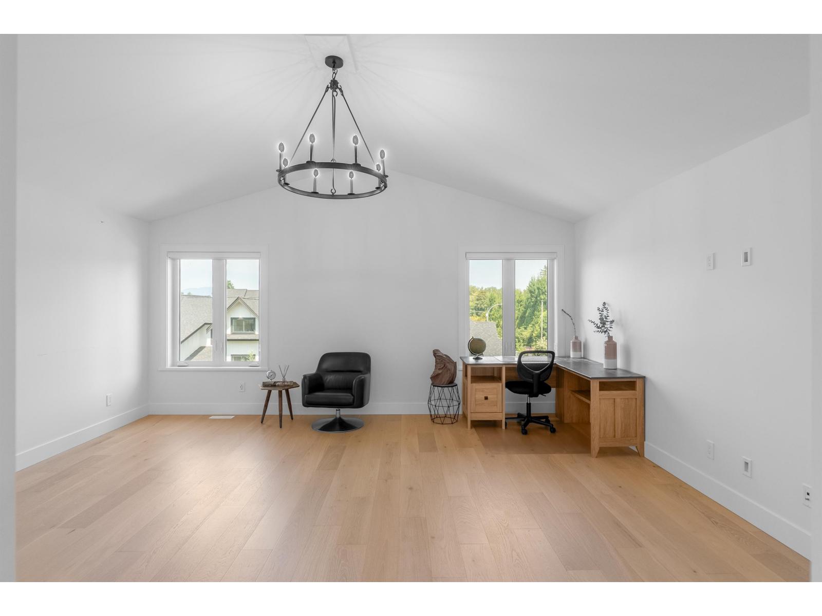 Photo 13 of 19689 78 B Avenue, Langley BC