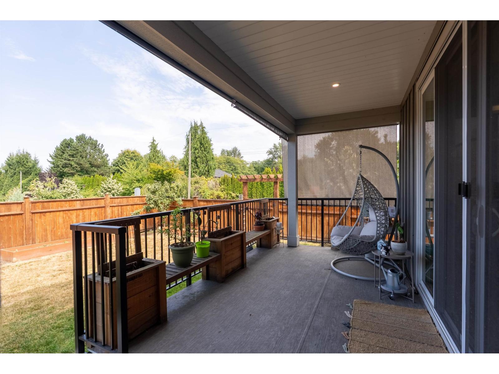 Photo 27 of 19689 78 B Avenue, Langley BC