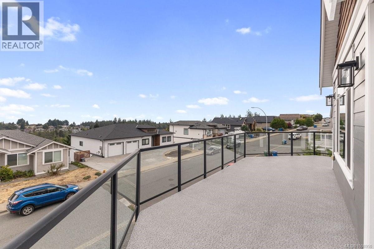 Photo 8 of 4615 Sheridan Ridge Rd, Nanaimo BC