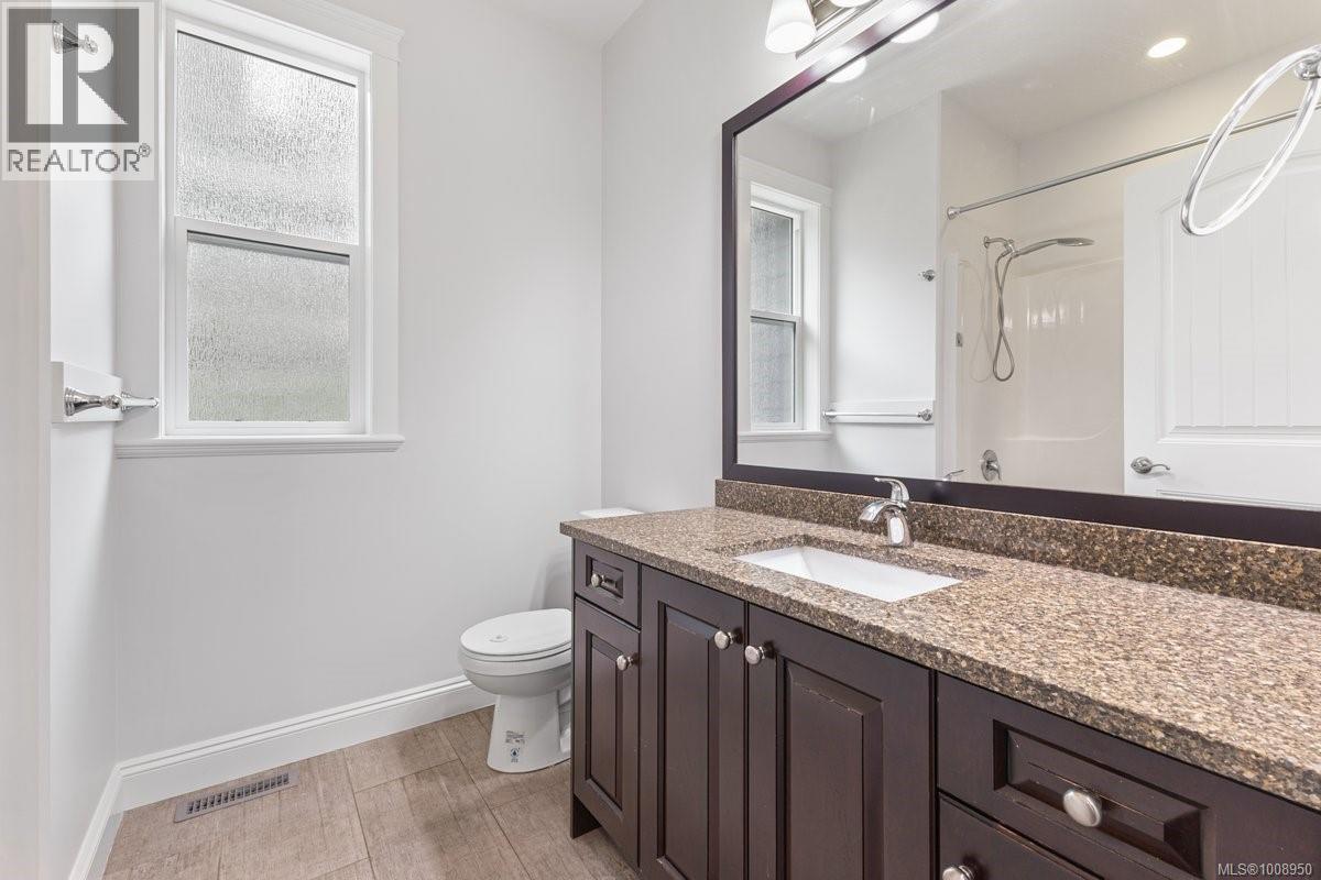 Photo 6 of 4615 Sheridan Ridge Rd, Nanaimo BC