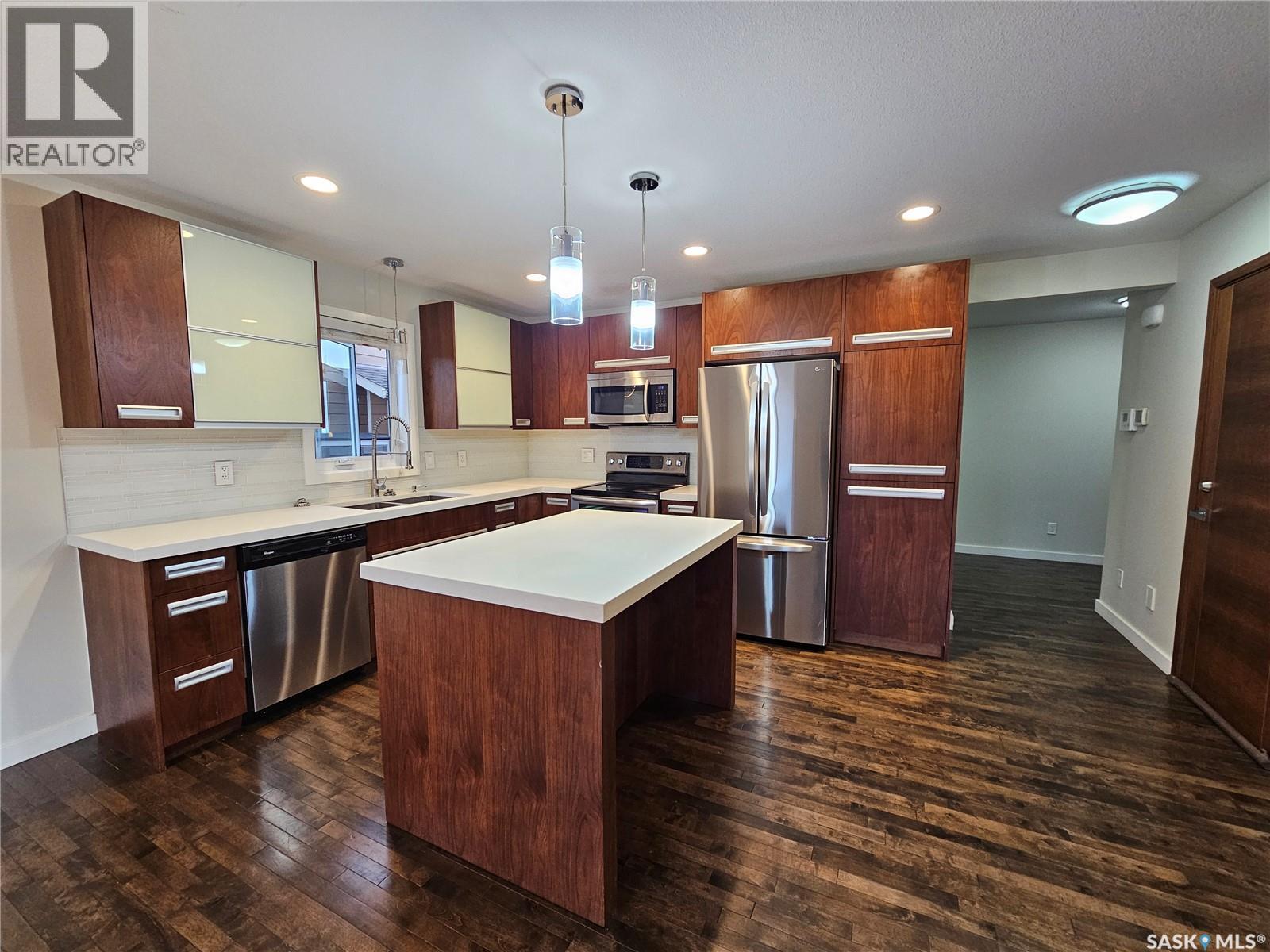Photo 5 of 439 Pichler Crescent, Saskatoon SK