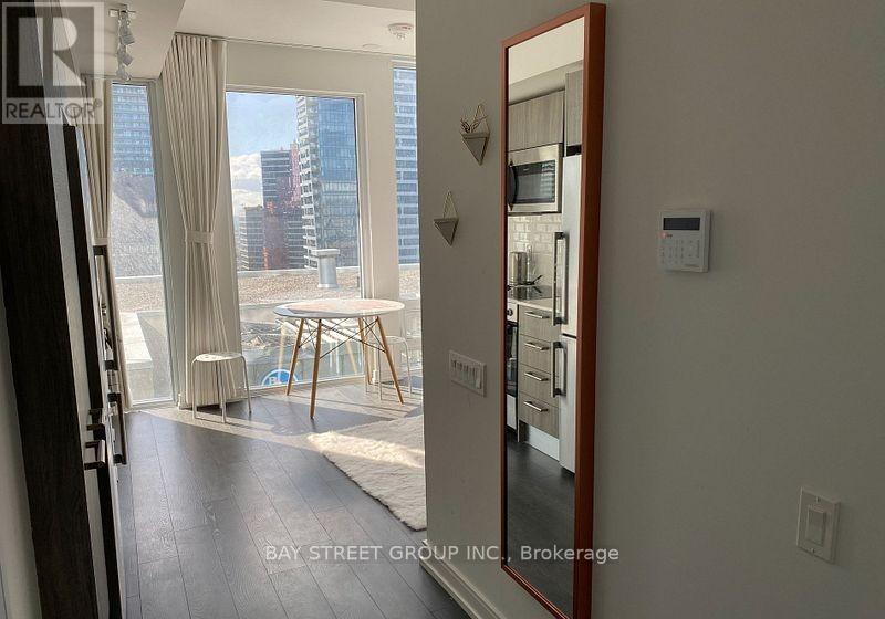 Photo 12 of 2601 28 Wellesley Street E, Toronto ON