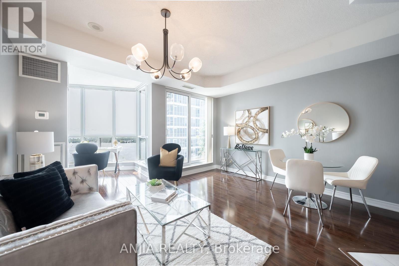 Photo 1 of 3411 8 York Street, Toronto ON