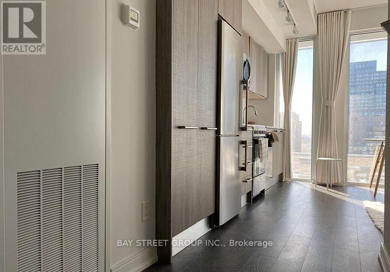 Photo 7 of 2601 28 Wellesley Street E, Toronto ON