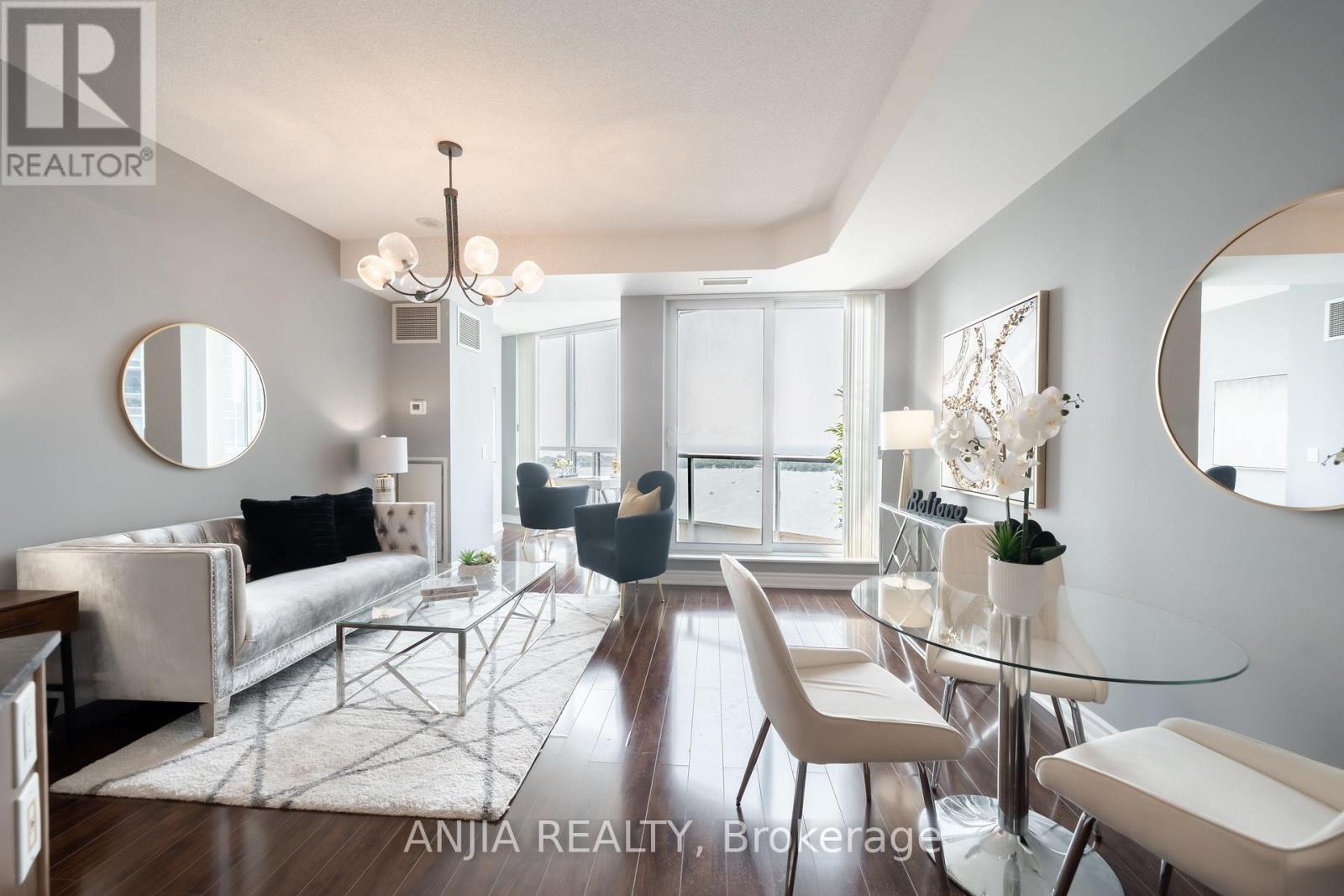 Photo 26 of 3411 8 York Street, Toronto ON