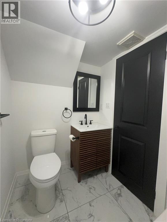 Photo 3 of 201 Stewartdale Avenue Unit 2, Hamilton ON