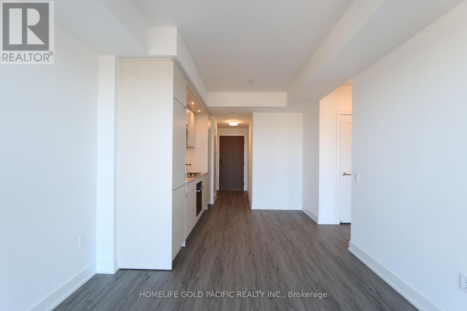 Photo 8 of 2338 20 Inn On The Park Drive, Toronto ON