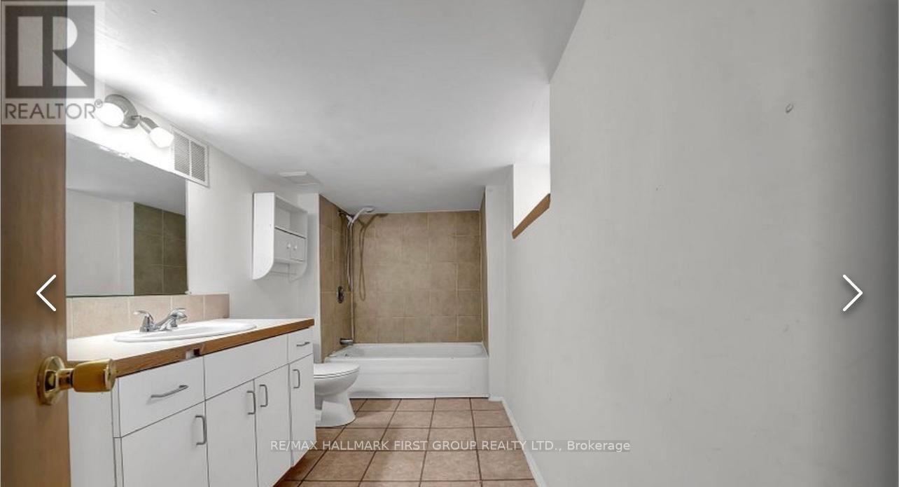 Photo 8 of 139 Huron Street, Oshawa ON
