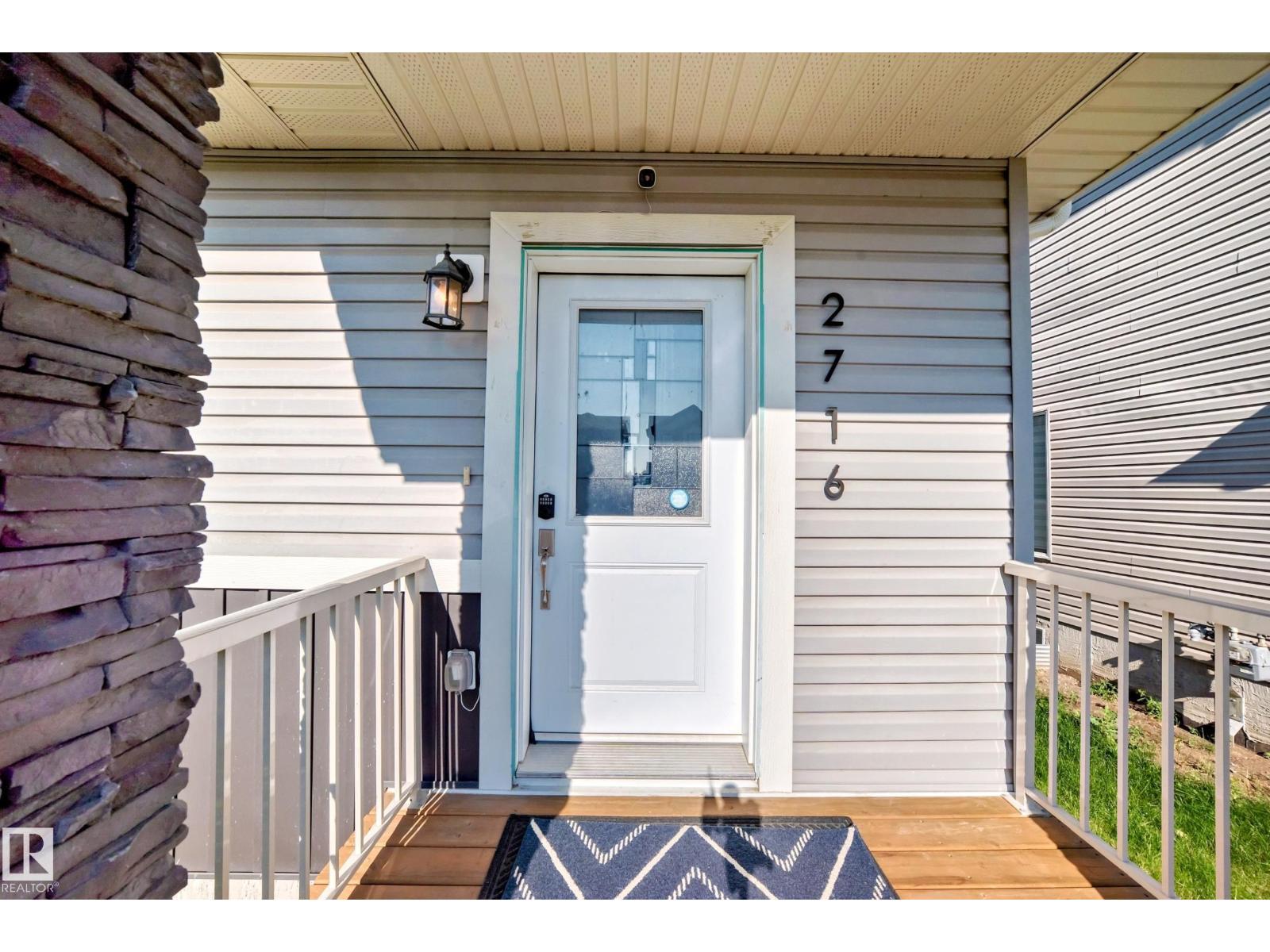 Photo 3 of 2716 11 St Nw Nw, Edmonton AB