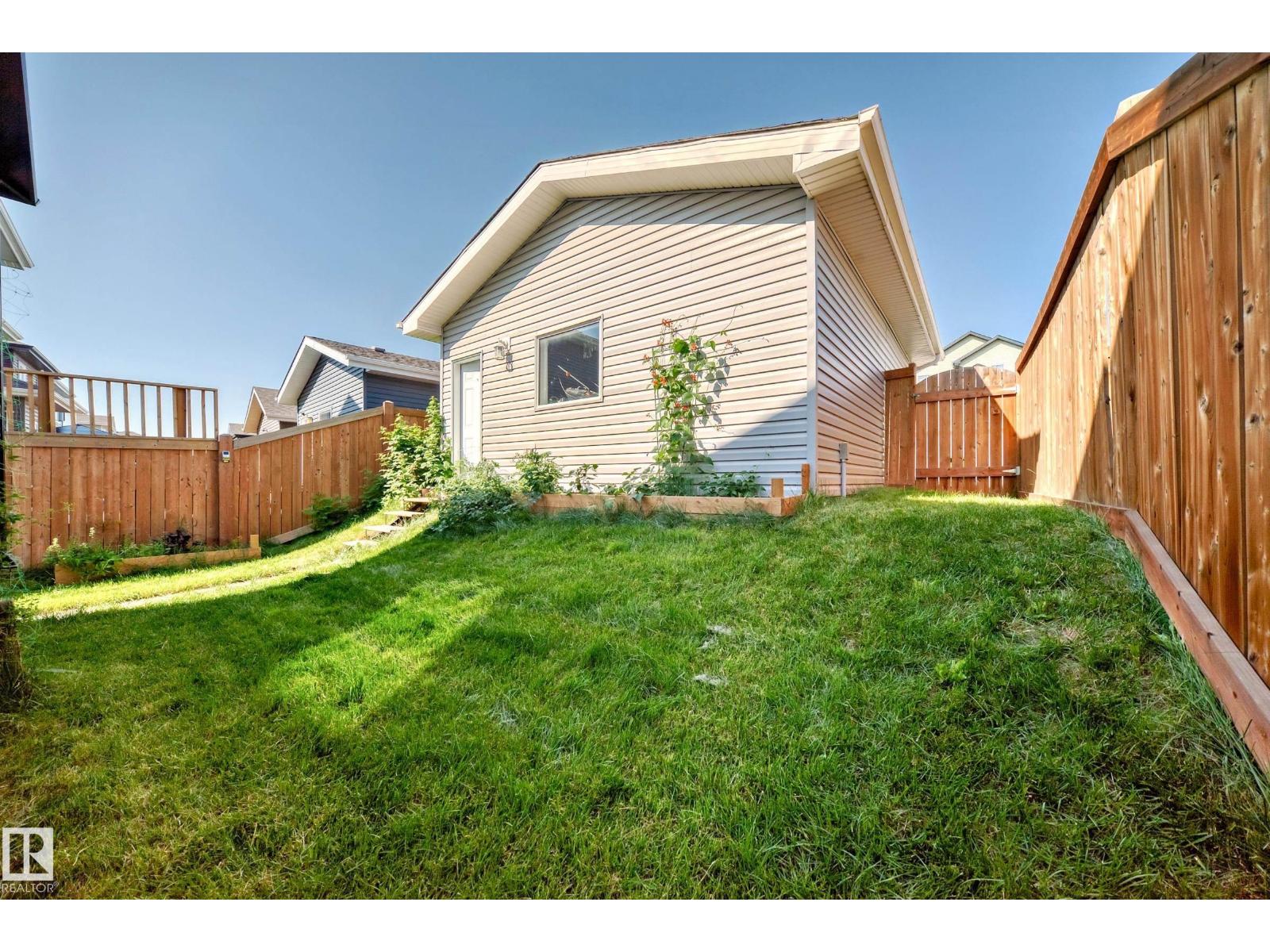 Photo 49 of 2716 11 St Nw Nw, Edmonton AB