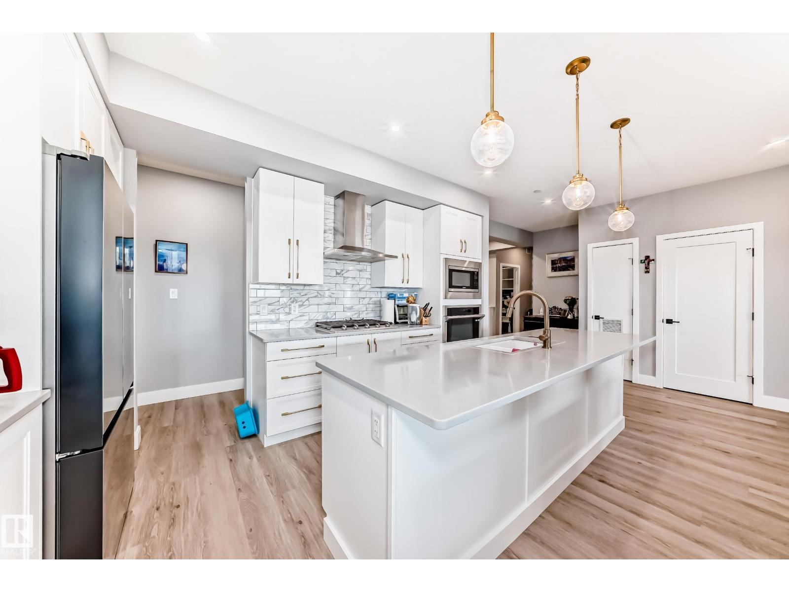 Photo 12 of 408 7463 May Cm Nw, Edmonton AB