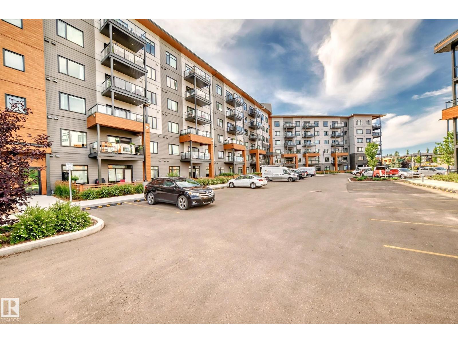 Photo 2 of 408 7463 May Cm Nw, Edmonton AB