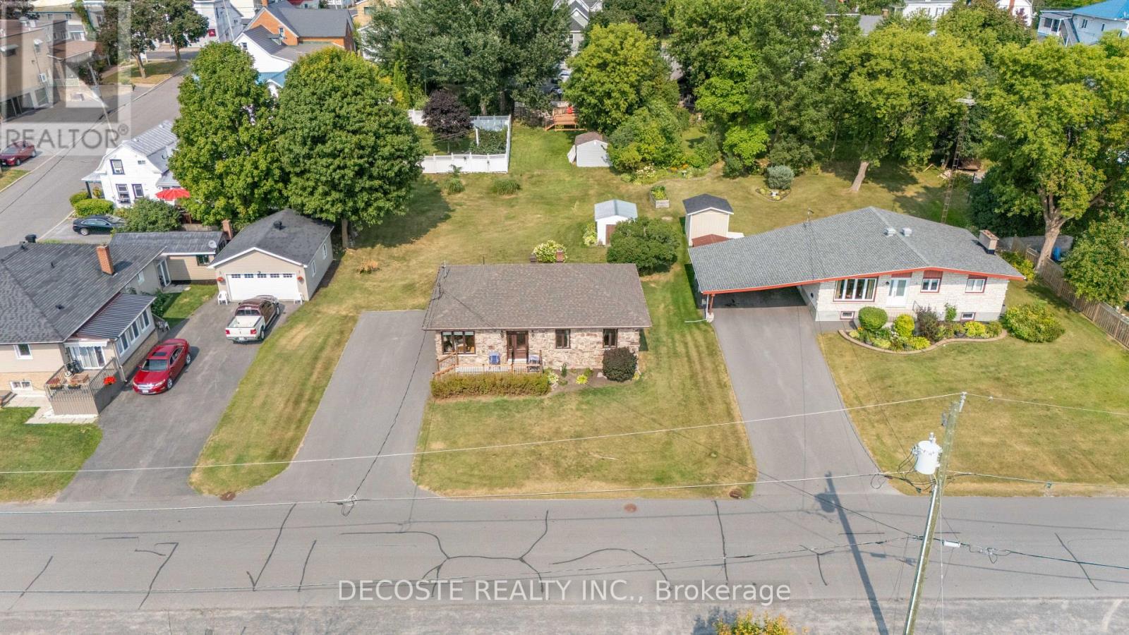 Photo 34 of 137 Park Avenue, North Glengarry ON