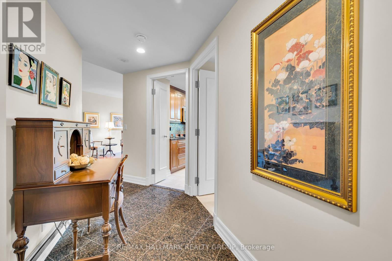 Photo 6 of 304 3580 Rivergate Way, Ottawa ON